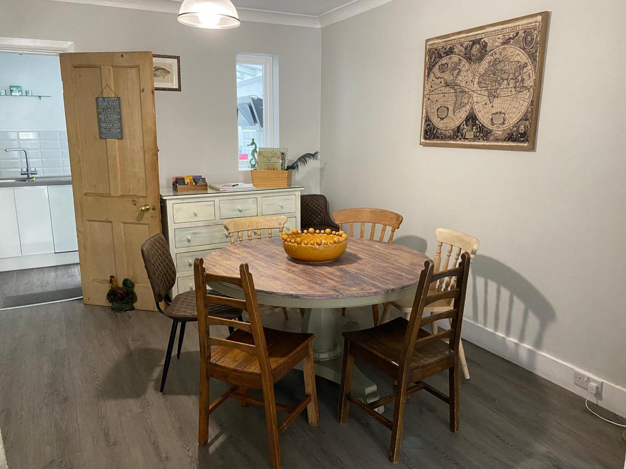 Windsor Cottage: Cosy, Charming, Full Of Character Екстер'єр фото
